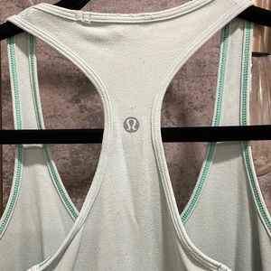 Lululemon workout tank
